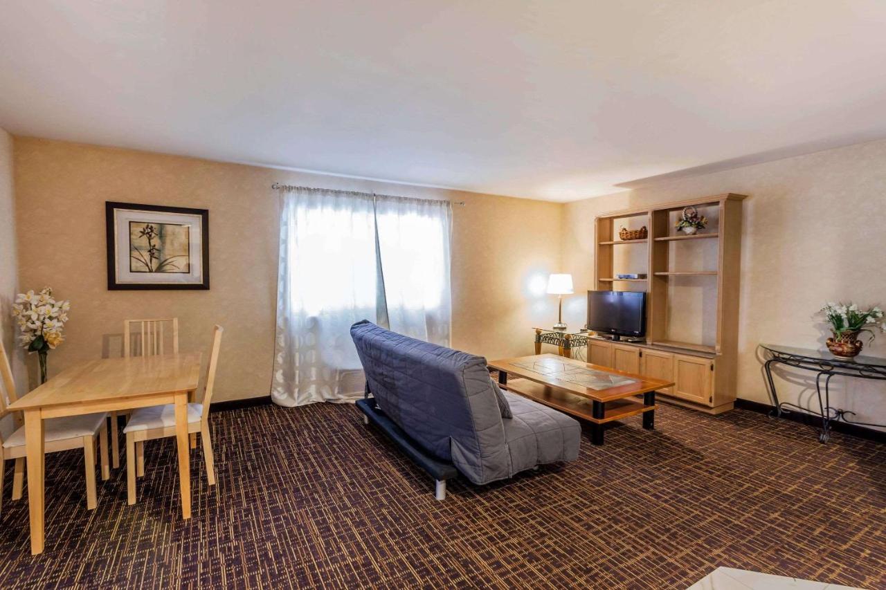 Quality Inn Arlington Extérieur photo