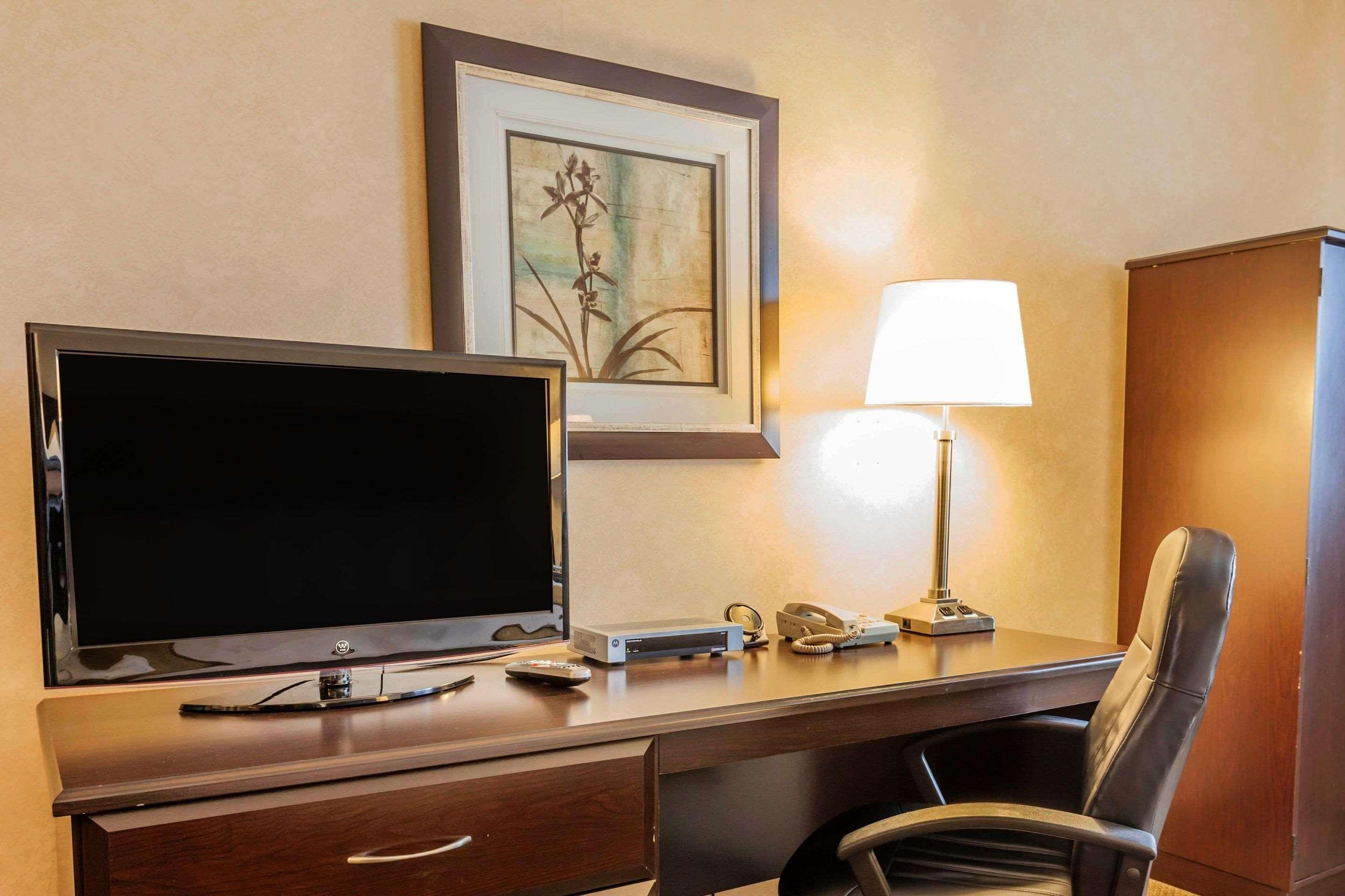 Quality Inn Arlington Extérieur photo