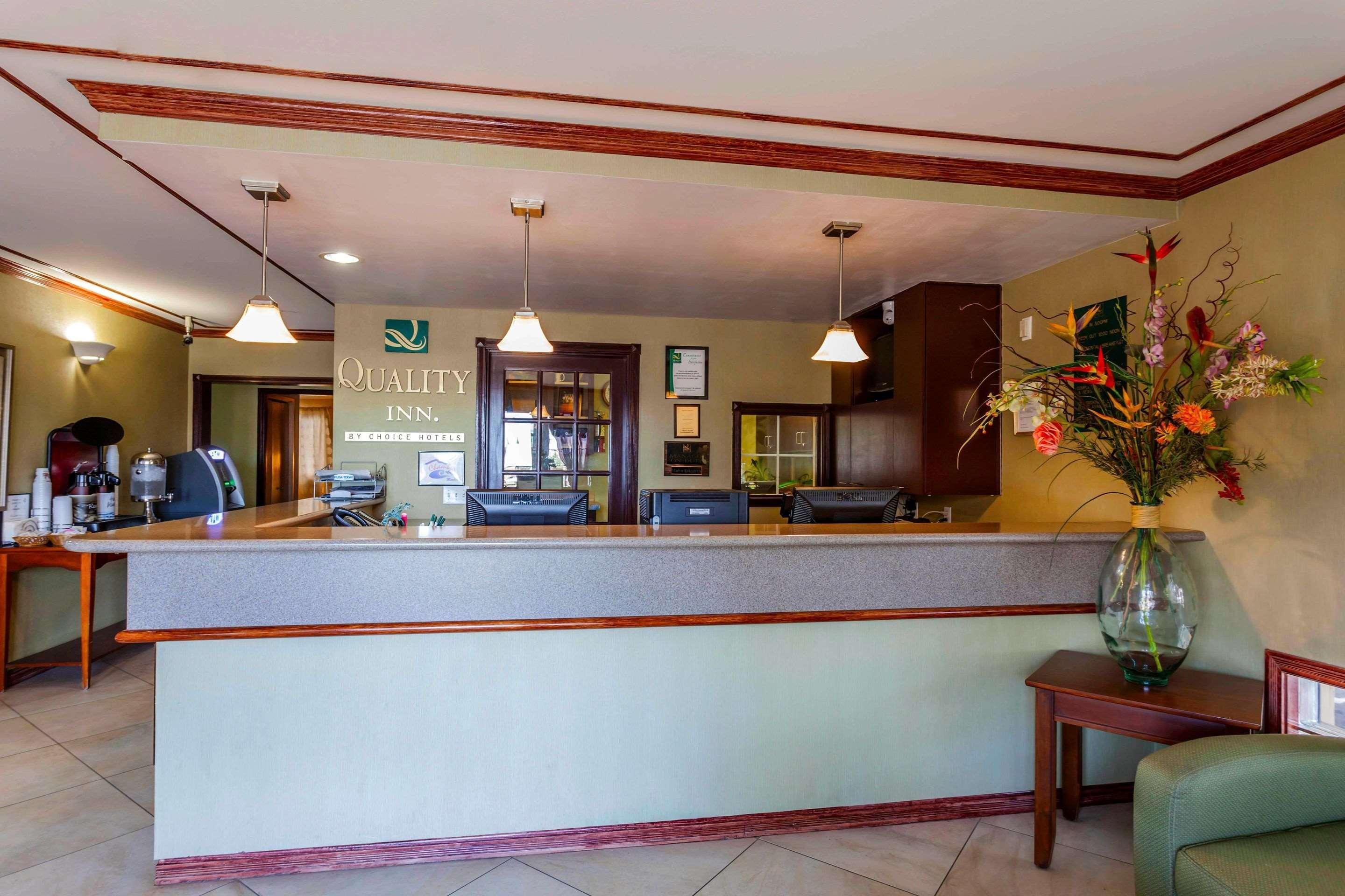 Quality Inn Arlington Extérieur photo